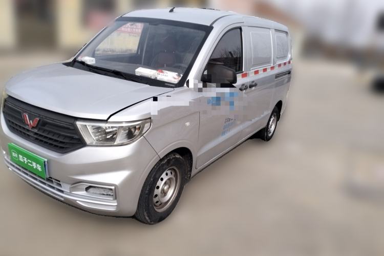 Used Wuling Hongguang V 2021 1.5L Jingqu Edition Enclosed-Window Vehicle LAR
