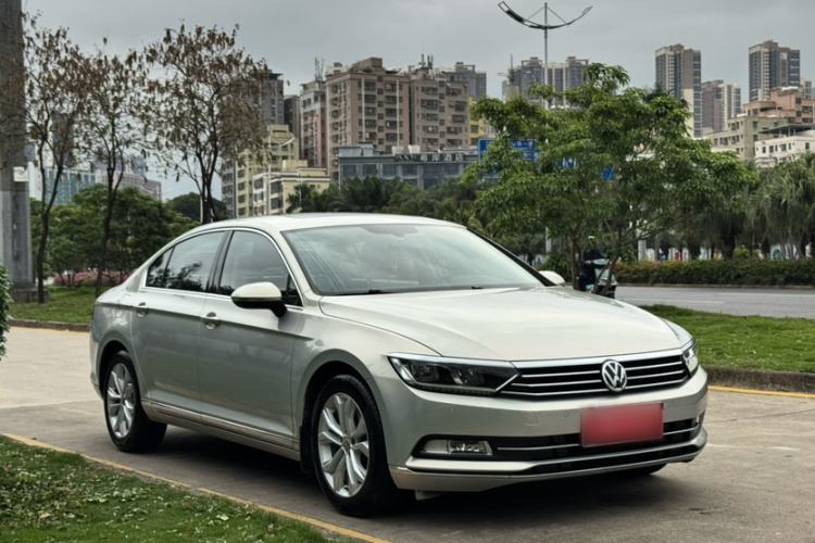 Used Volkswagen Magotan 2018 330TSI DSG Luxury Model