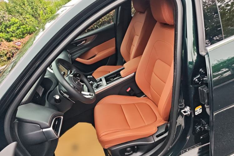 Used Jaguar XEL 2023 2.0T 250 PS R-DYNAMIC S Advanced Sport Edition Left Front Seat