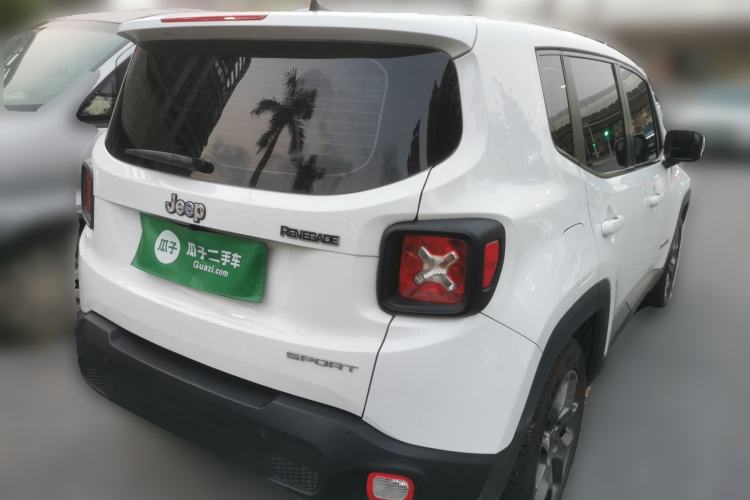 Used Jeep Renegade 2018 Connected Large Screen Version 180T Automatic Kinetic Edition+