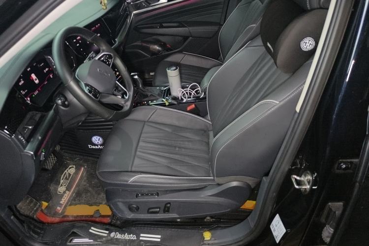 Used Volkswagen Passat 2022 330TSI Starry Luxury Edition Left Front Seat