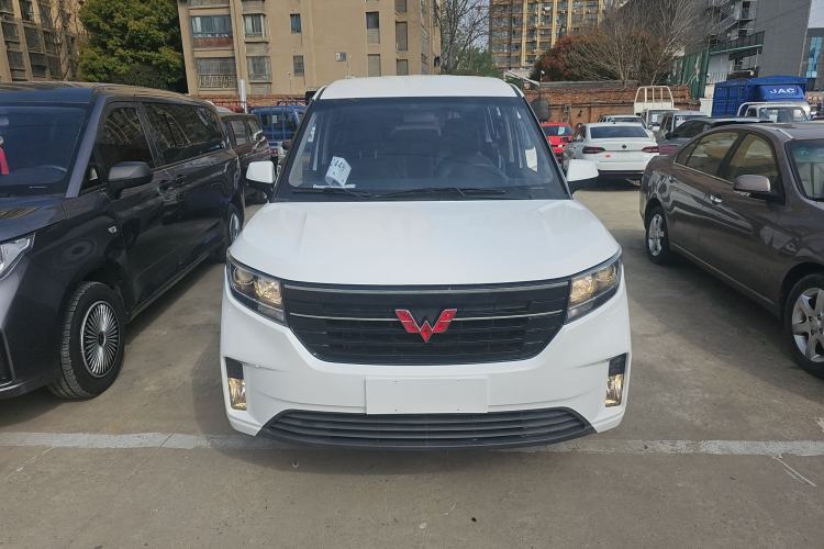 Used Wuling Zhengcheng 2021 1.5T Manual Luxury Version Front