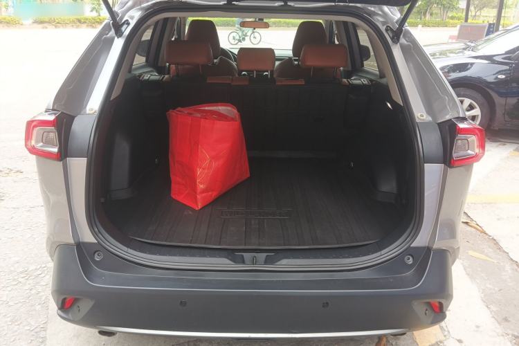 Used Toyota Wildlander 2023 2.0L CVT Two-Wheel Drive Leading Edition Trunk