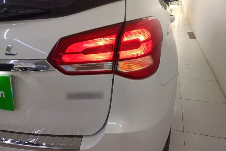 Used Haval H2 2017 Blue Label 1.5T Manual Two-Wheel Drive Luxury Model