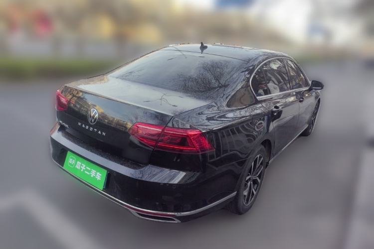 Used Volkswagen Magotan 2020 330TSI DSG Leading Model Rear Right 45 Deg