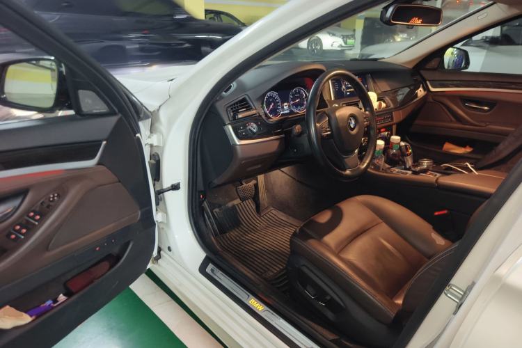 Used BMW 5 Series 2017 525Li Luxury Design Package
