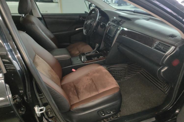 Used Toyota Camry 2016 2.5G 10th Anniversary Deluxe Navigation Edition Right Front Seat