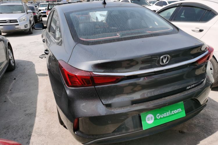 Used CHANGAN Eado 2025 PLUS 1.5L Manual Luxury Edition Exterior 2