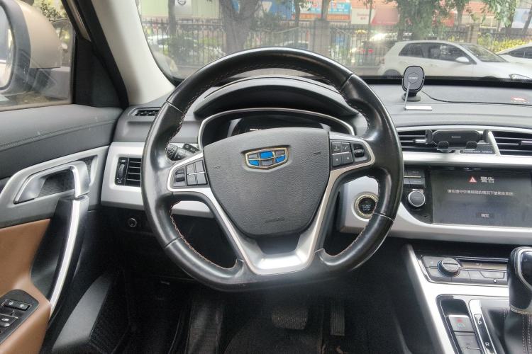 Used Geely Auto Emgrand X7 Sport 2016 1.8TD Automatic ZhiZun Version
