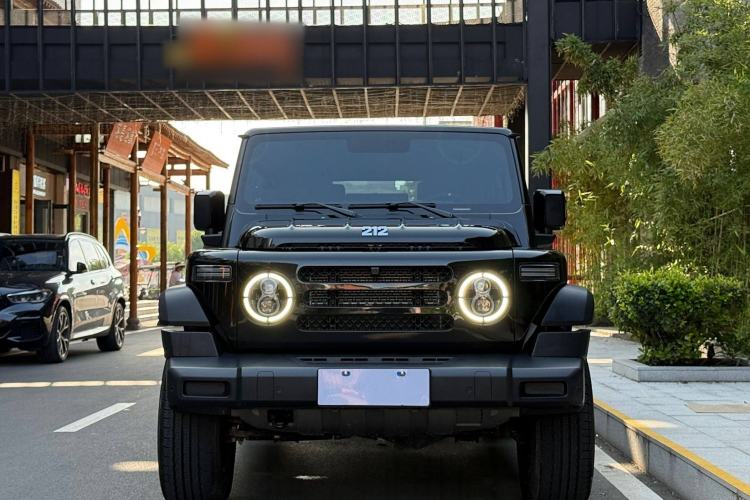 Used 212 T01 2024 2.0T Mechanic