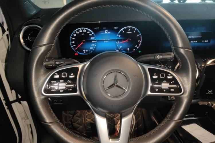 Used Mercedes-Benz GLA 2020 GLA 180
