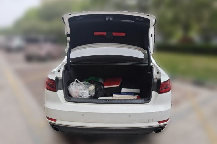 Used Audi A4L 2018 30th Anniversary Edition 40 TFSI Trendy Model Trunk