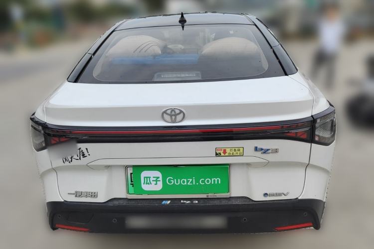 Used Toyota bZ3 2024 517 km Elite PRO