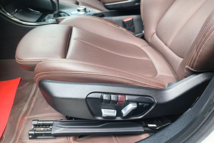 Used BMW X2 2021 sDrive25i Leading Model M Sport Package Interior 7