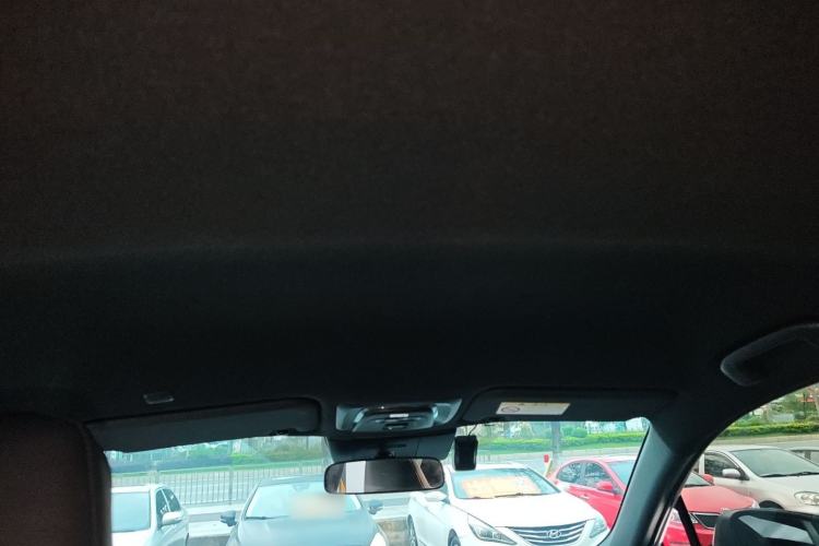 Used Toyota Corolla Cross 2026 Model 2.0L Pioneer Edition
