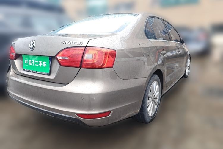 Used Volkswagen Sagitar 2014 1.6L Manual Comfort Model