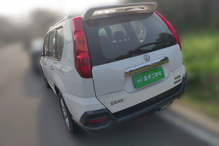 Used Dongfeng Fengdu MX6 2015 2.0L CVT Two-Wheel Drive Dream Edition
