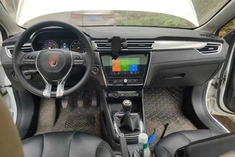 Used Roewe i5 2019 1.5L Manual 4G Connectable Langhao Edition
