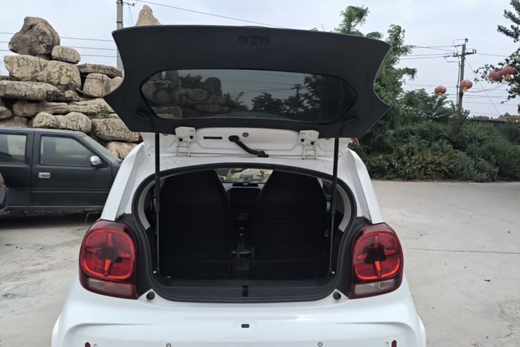 Used Roewe Clever 2021 302km Excellence Edition
