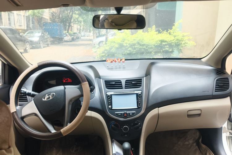 Used Hyundai Verna (older generation) 2014 1.4L Automatic Smart GLS