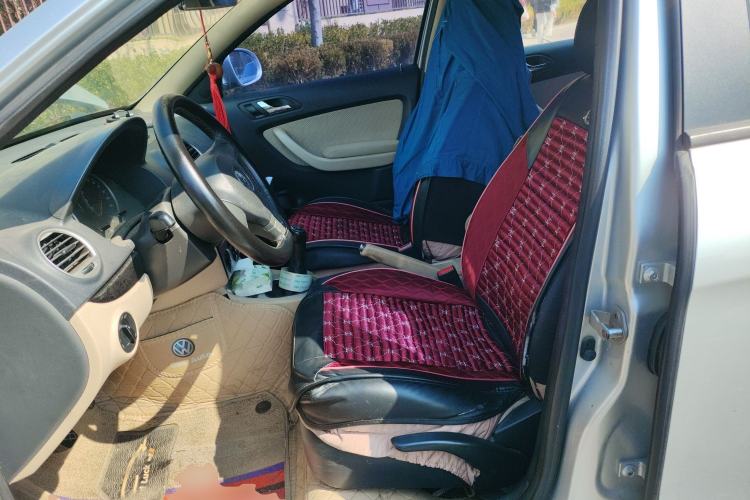 Used Volkswagen Lavida 2013 Classic 1.6L Manual Fashion Edition
