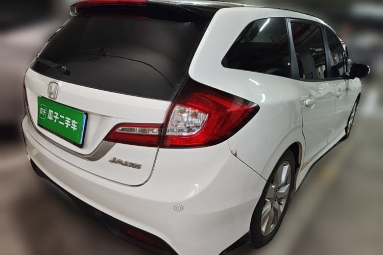 Used Honda Jade 2014 1.8L Automatic Comfort Elite Version 5 Seats
