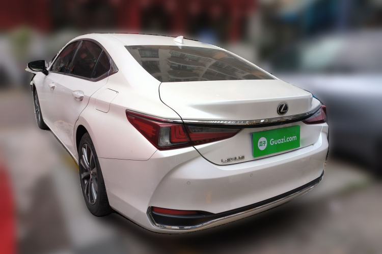 Used Lexus ES 2020 200 Excellence Edition