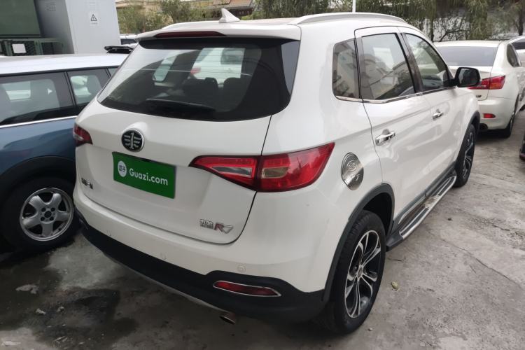 Used FAW Senya R7 2016 1.6L Automatic Prestige Model
