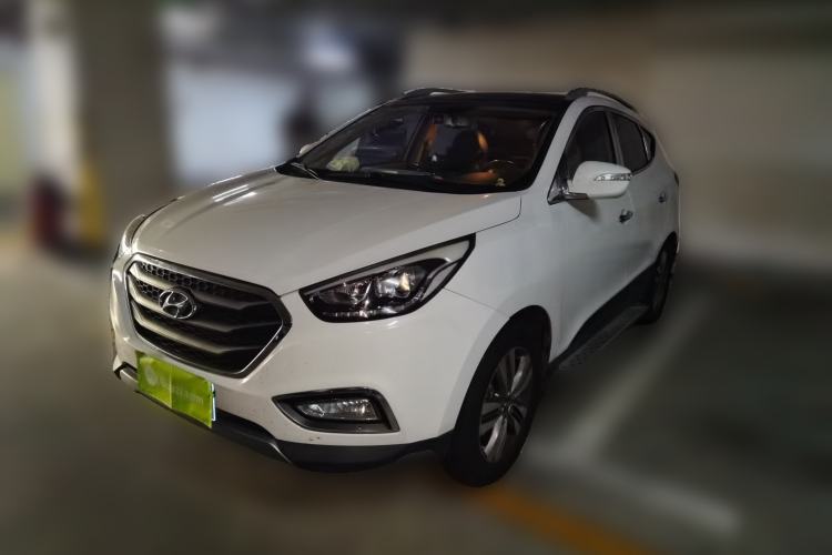 Used Hyundai ix35 2015 2.0L Automatic 4x4 Smart Version China V Standard