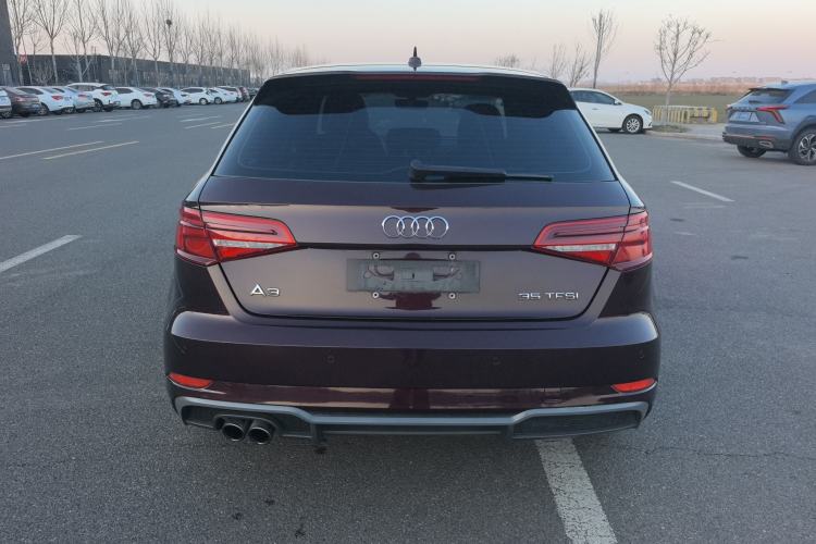 Used Audi A3 2017 Sportback 35 TFSI Fashion Model
