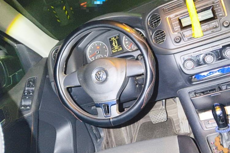 Used Volkswagen Tiguan 2015 1.8TSI Automatic Two-Wheel Drive Trend Edition Steering Wheel