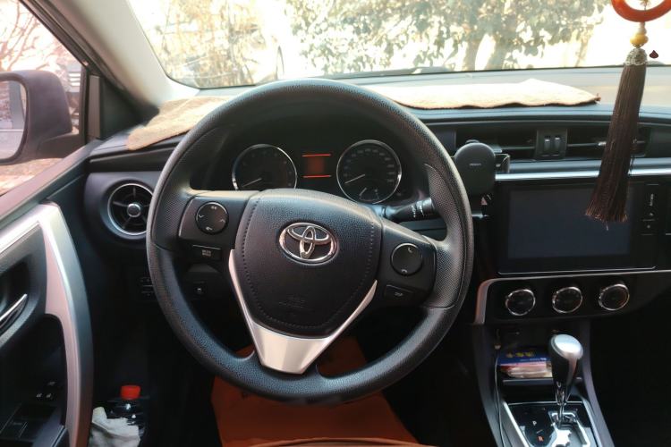 Used Toyota Corolla 2017 Revised Version 1.2T S-CVT GL-i
