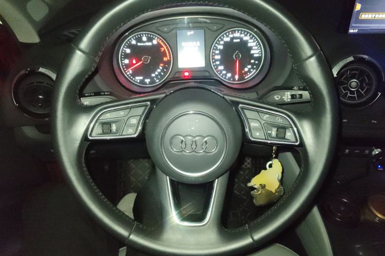 Used Audi A3 2019 Limousine 35 TFSI Fashion Edition China V standard
