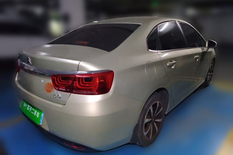 Used Citroen C4 Sega 2016 1.6L Manual Luxury Model
