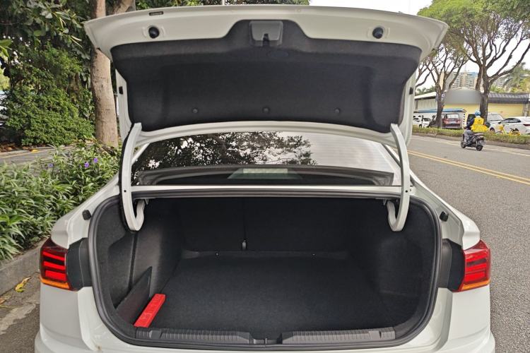 Used Volkswagen Bora 2020 1.5L Automatic Elite Version Trunk