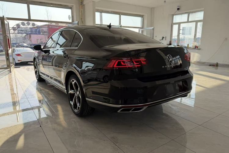 Used Volkswagen Magotan 2023 2 Million Units Limited Edition 330TSI DSG Leading Version Exterior 5