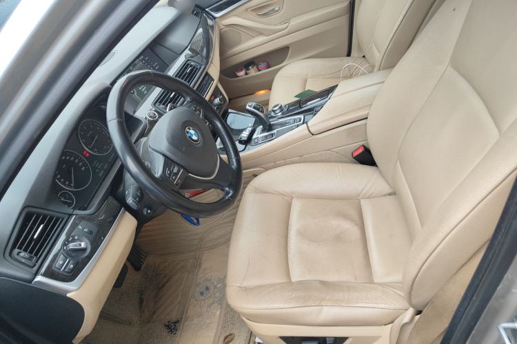 Used BMW 5 Series 2012 535Li Leading Model
