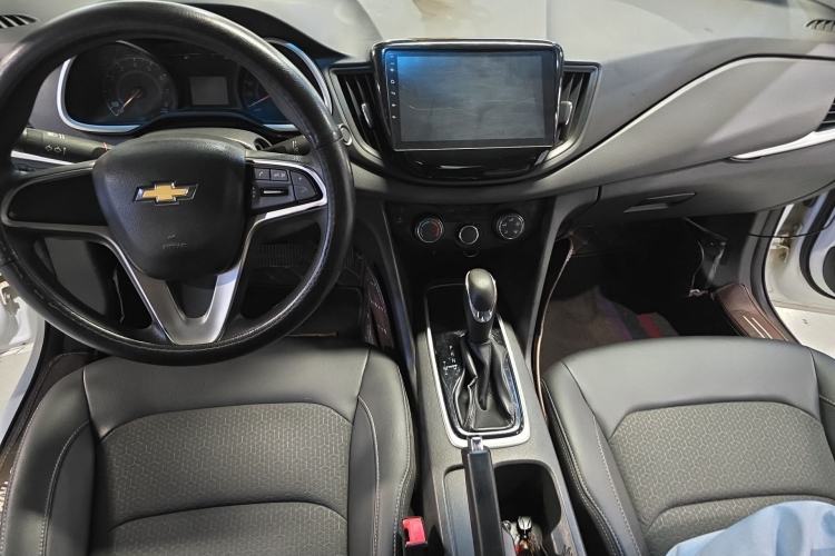 Used Chevrolet Cavalier 2016 1.5L Automatic Xinyue Edition Center Console