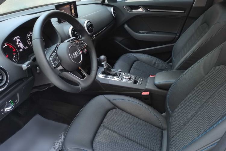 Used Audi A3 2019 Sportback 35 TFSI Fashion Edition China VI Emission Standard
