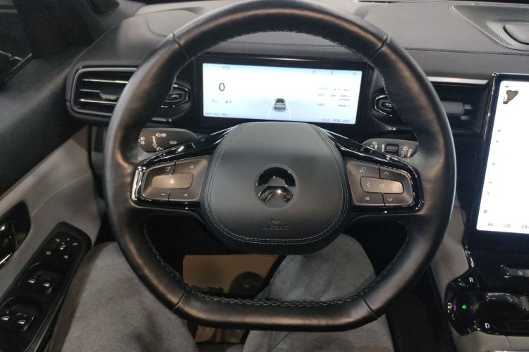 Used Nio ES8 2020 450 km Range 7-Seater Version