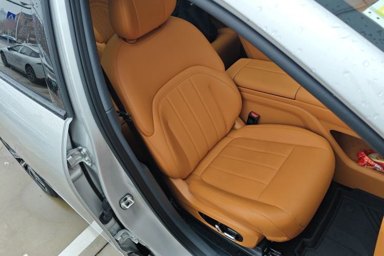 Used Dongfeng eπ eπ008 2026 Model Six-Seat Range-Extended Family Delight Edition