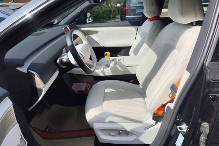 Used ONVO L60 2024 60 kWh Rear-Drive Version