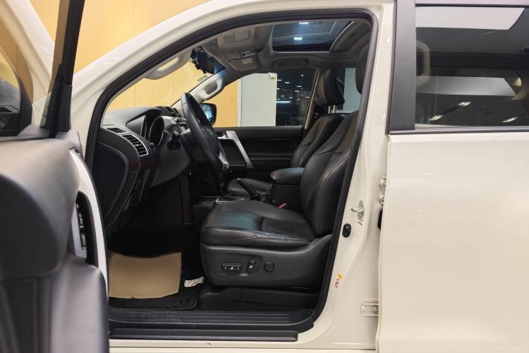 Used Toyota Prado 2016 3.5L Automatic TX-L NAVI