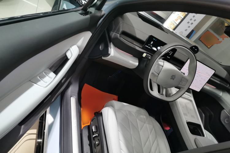 Used Nio ES6 2025 75 kWh Driver Seat