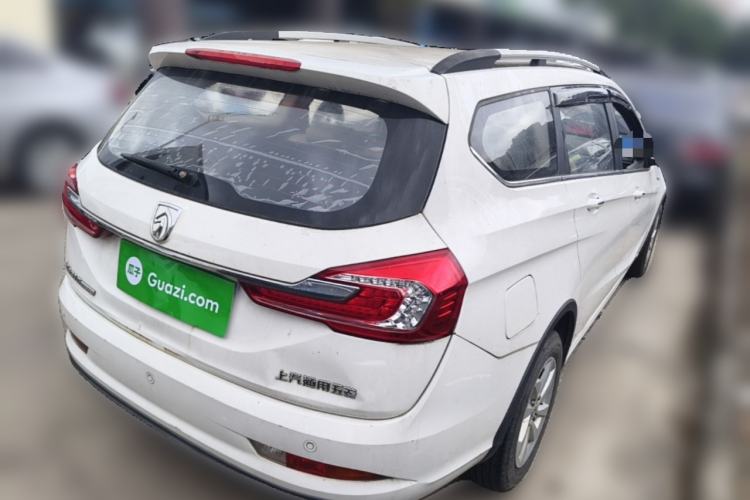 Used Baojun 310W 2017 1.5L Manual Fashion Model China V
