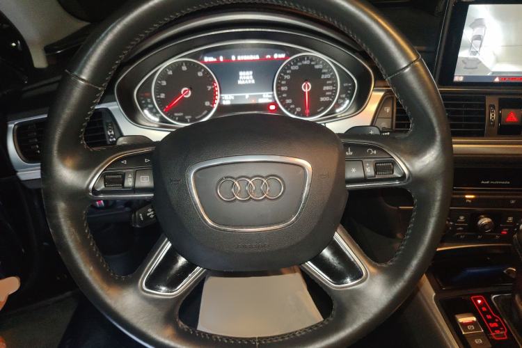 Used Audi A6L 2018 30th Anniversary Edition 35 TFSI Fashion Model
