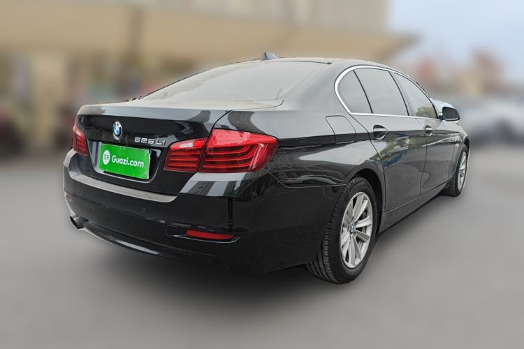 Used BMW 5 Series 2017 520Li Elegant Edition Rear Right 45 Deg