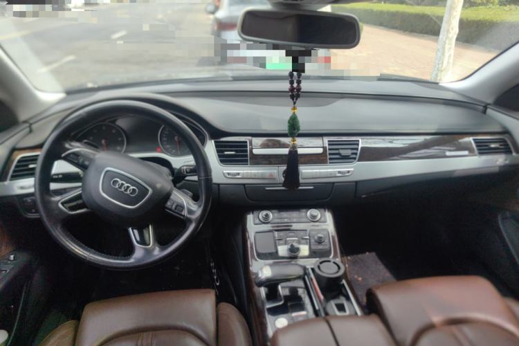 Used Audi A8 2016 A8L 45 TFSI quattro Comfort model Center Console