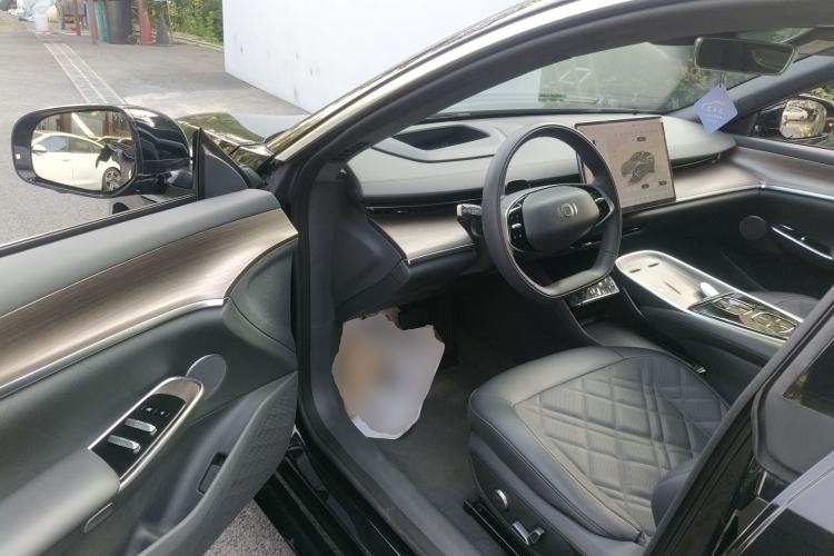 Used CHANGAN NEVO A07 2024 Pure Electric "True Fragrance" Edition 515 Prestige Model Driver Seat