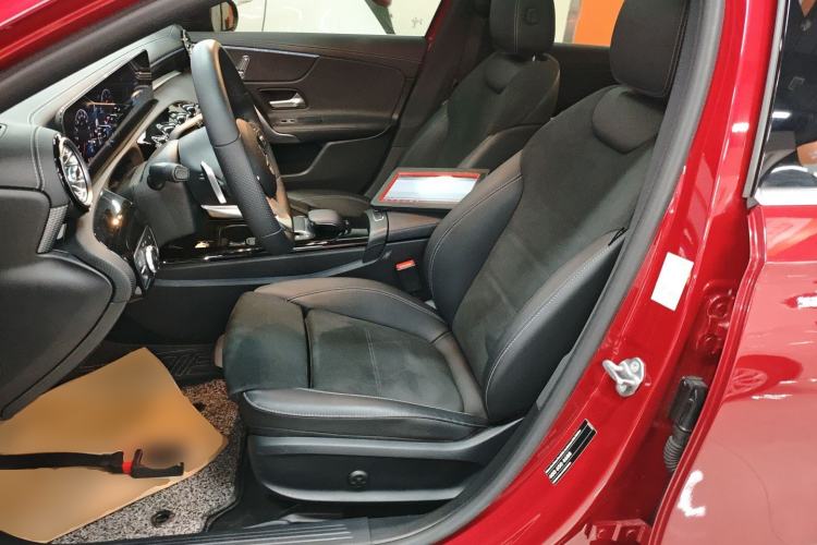 Used Mercedes-Benz A-Class 2020 Restyled A 200 L Sport Sedan Fashion Version